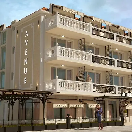 Avenue Hotel Rawda